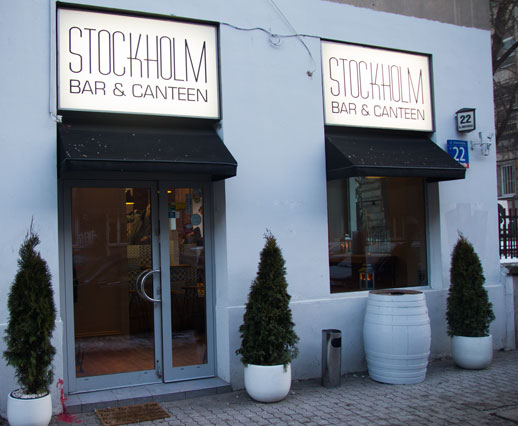 Stockholm Bar & Canteen z zewnątrz