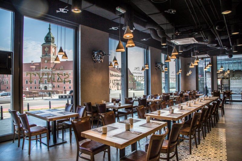 warszawski sznyt zamknięty